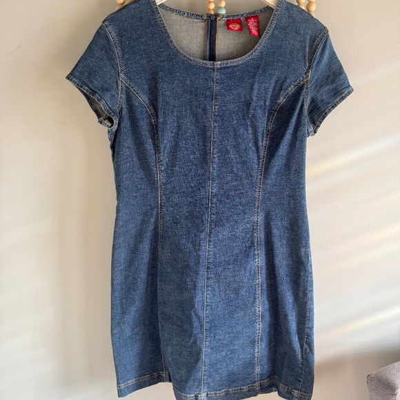 GAP Stretchy Vintage Jean Dress - Picture 1 of 4
